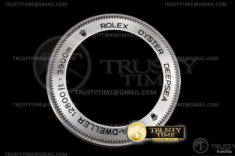 1031 ROLSD0102 – Deep Sea Dweller Blk Supportive 1013